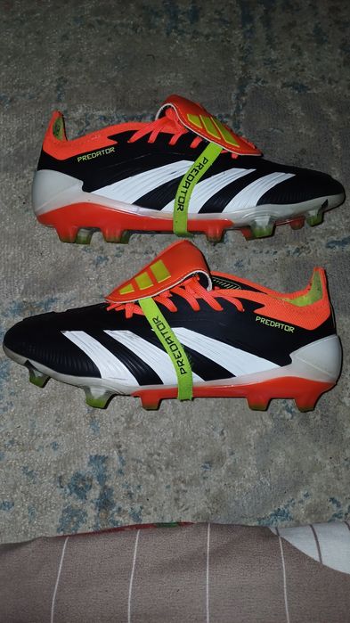 Бутсы адидас предатор