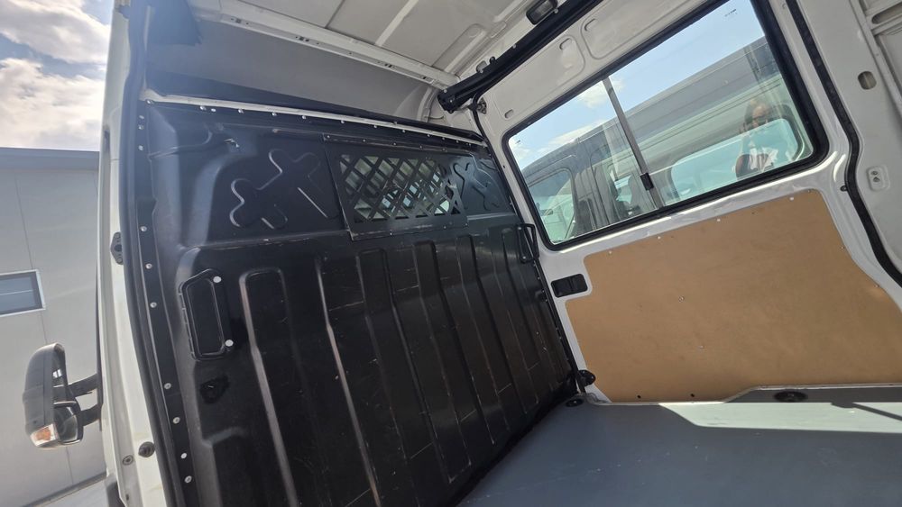 De inchiriat duba Bucuresti cu sau fara sofer