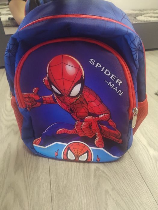 Ghiozdan spiderman