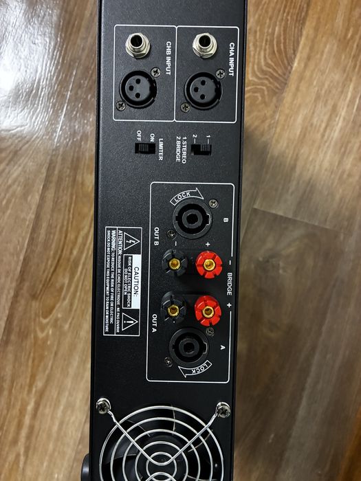 Усилок продам   50 мың