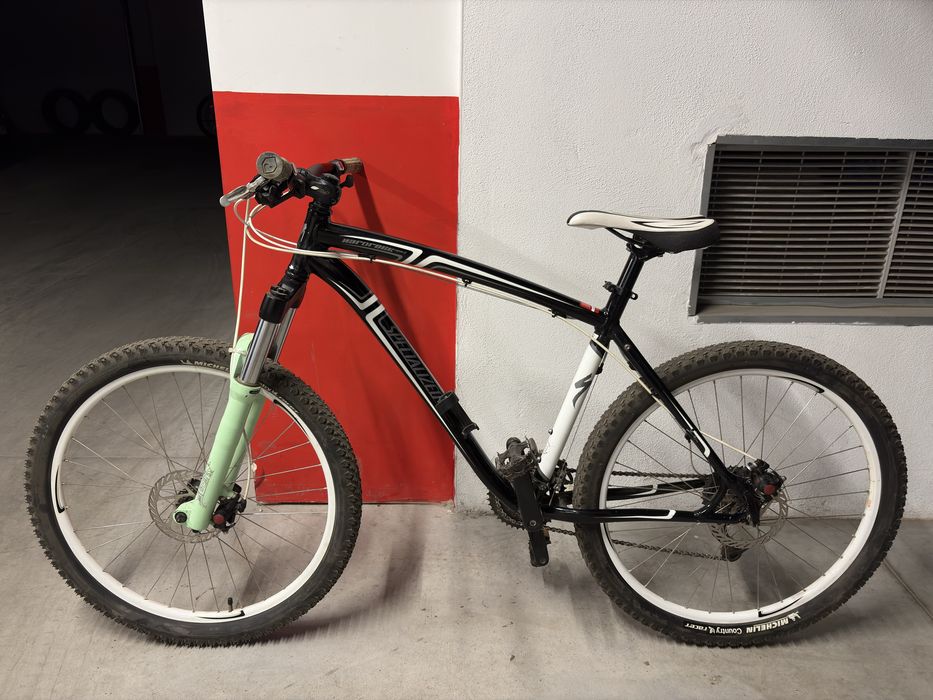 Колело Specialized Hardrock 26