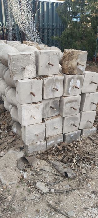 Бетонные колоны 19 штук