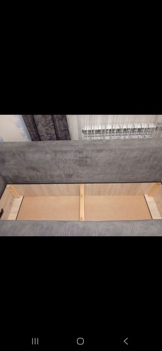 Диван срочно продам