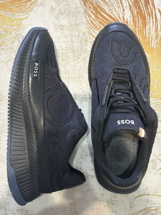 кроссовки,худи,джинсы