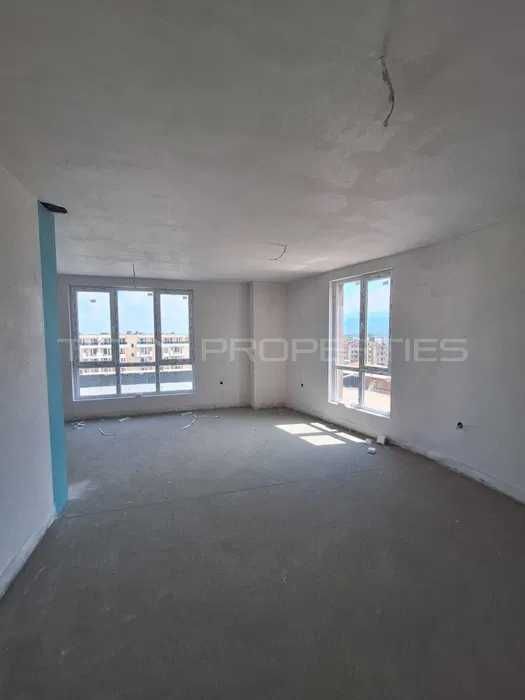 Продава се Четиристаен апартамент в Пловдив, Остромила - 204 кв.м за 1000 €/кв.м - Снимка #9