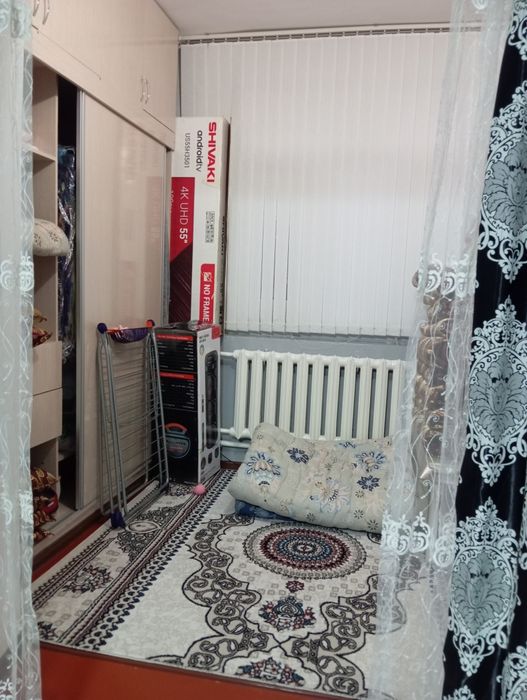 Guliston shahar Axilik maxalada 3× xonalik Dom sotiladi.