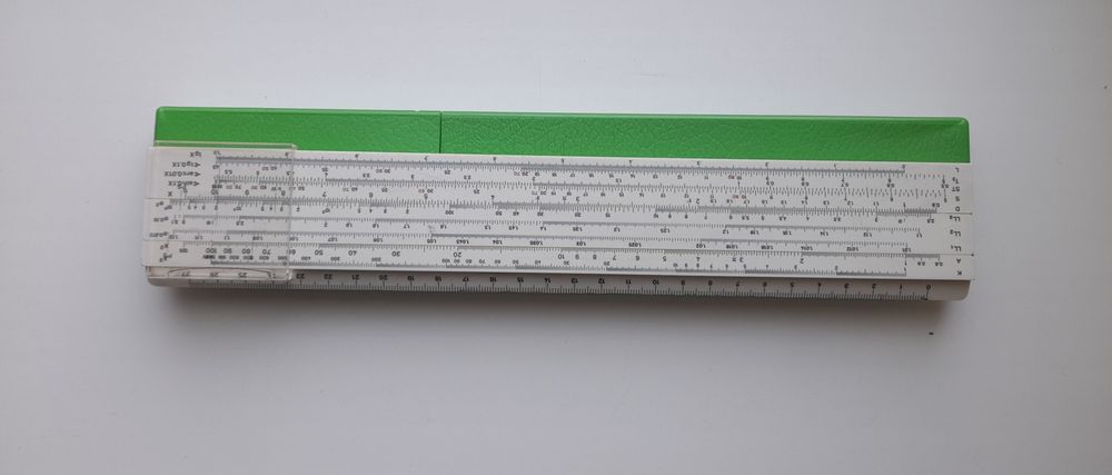 Логарифмическая линейка