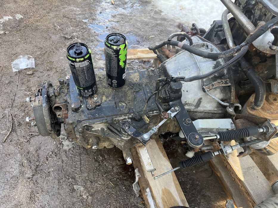 Двигатель исузу