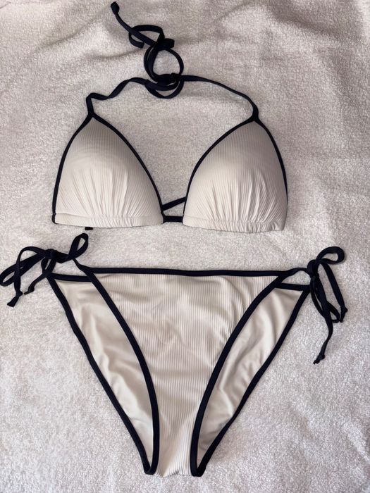 Бански Hm, Bershka