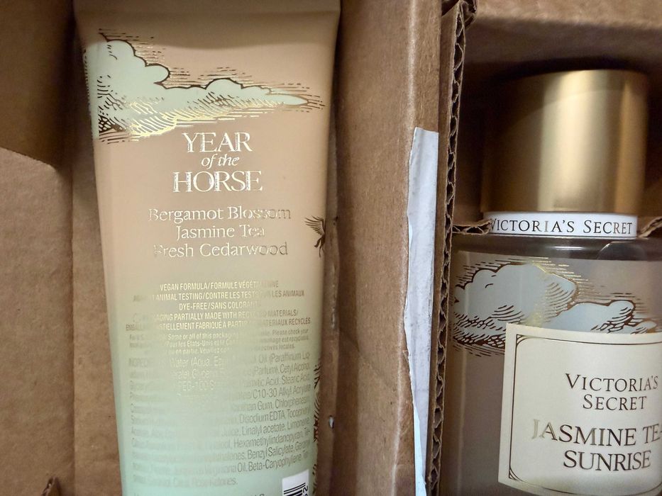 Victoria’s Secret козметика за тяло / Лосион за тяло, Спрей за тяло