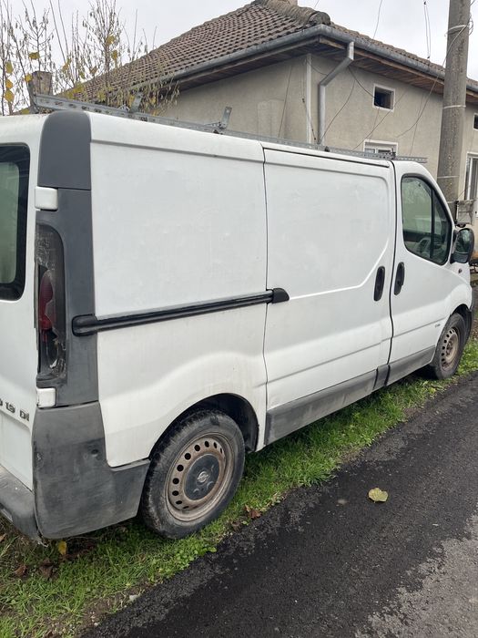 Опел виваро 1.9