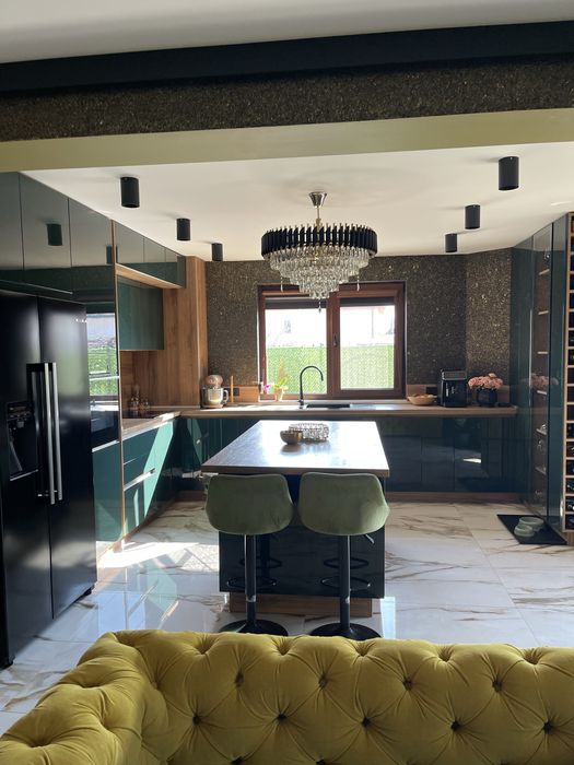 Продава се Къща в с. Чепинци, Област София-град - 250 кв.м за 2500 €/кв.м - Снимка #4