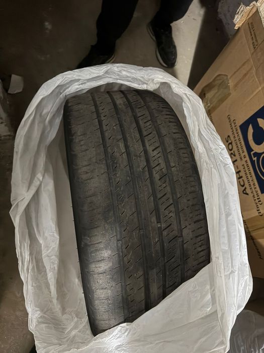 Продам резину в хорошем состояние