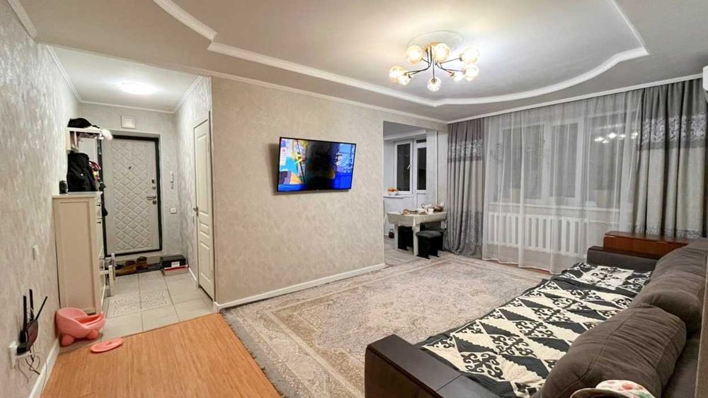 продам 3х комн. в центре. ДАМИР