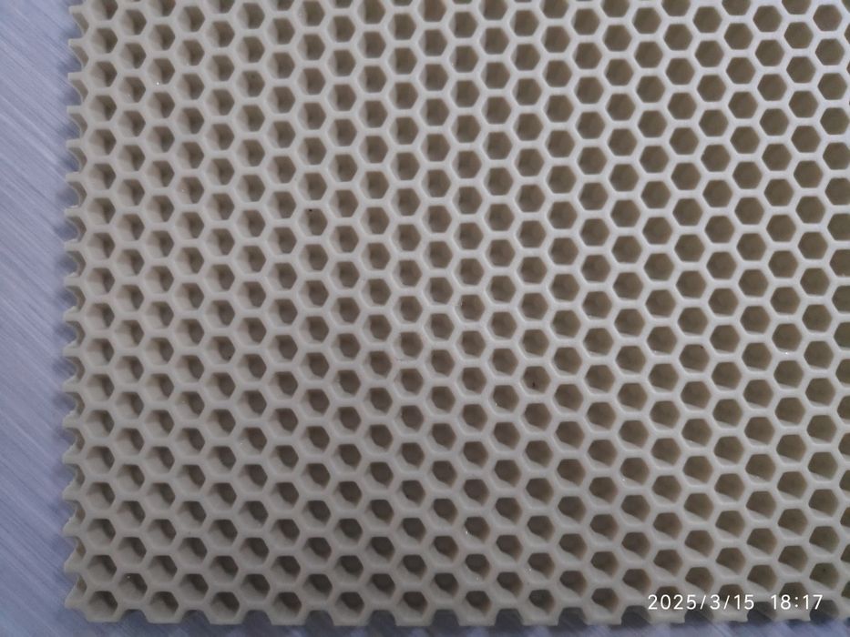 Коврик ЭВА универсальный продаётся!