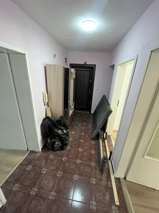 Дава се под наем Тристаен апартамент в Варна, Колхозен пазар - 65 кв.м за 500 € - Снимка #6