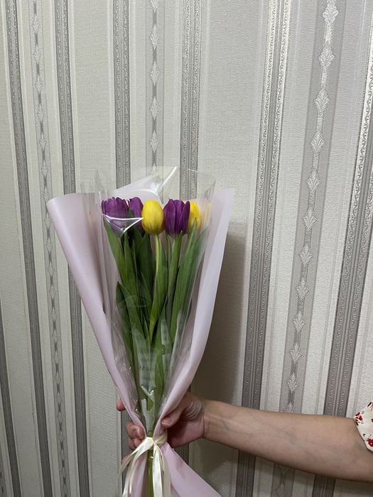 Букеты 7шт по 3000тг