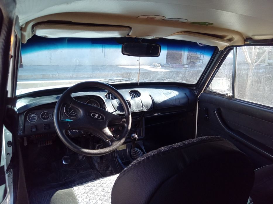 Jiguli vaz 2106  sotiladi