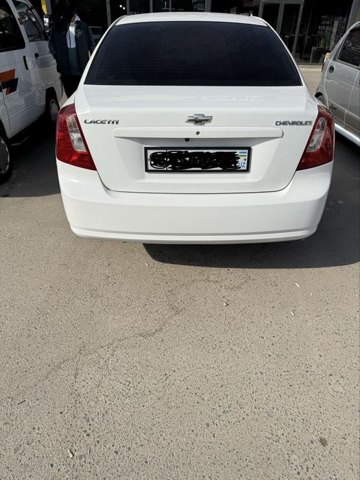 Lacetti 1.8 ideal  85000 probeg  1 qo’l haydalgan aybi yoq urilmagan