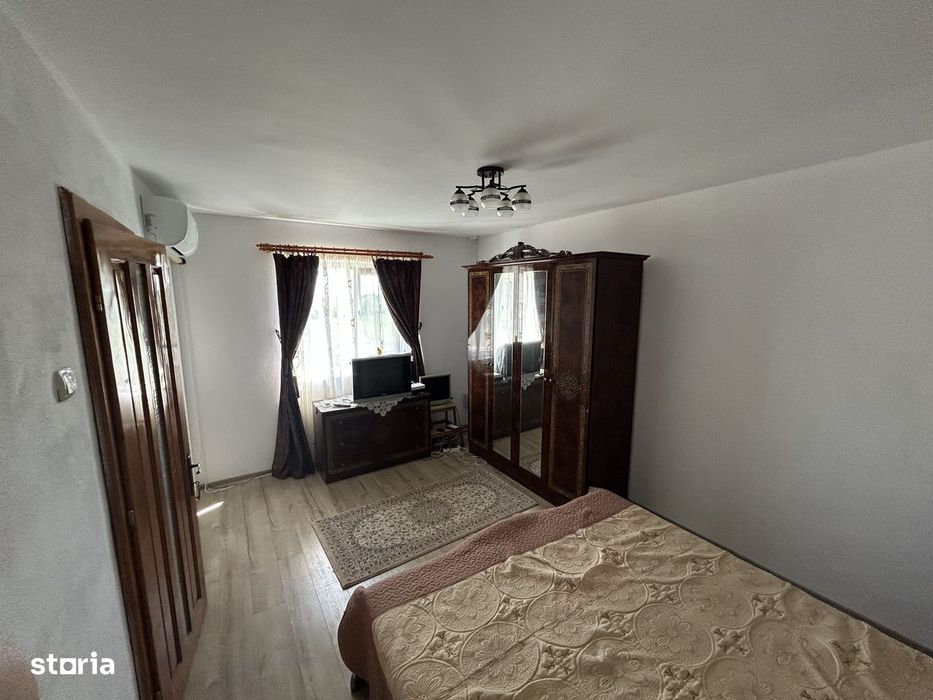 Casă P+1 128 mp utili, + a doua locuință, teren 2.496 mp – Slătioarele