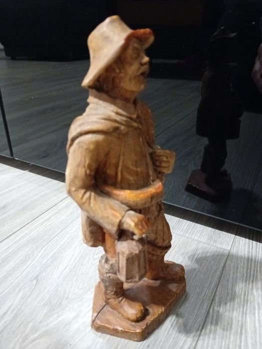 Sculptura veche  lemn