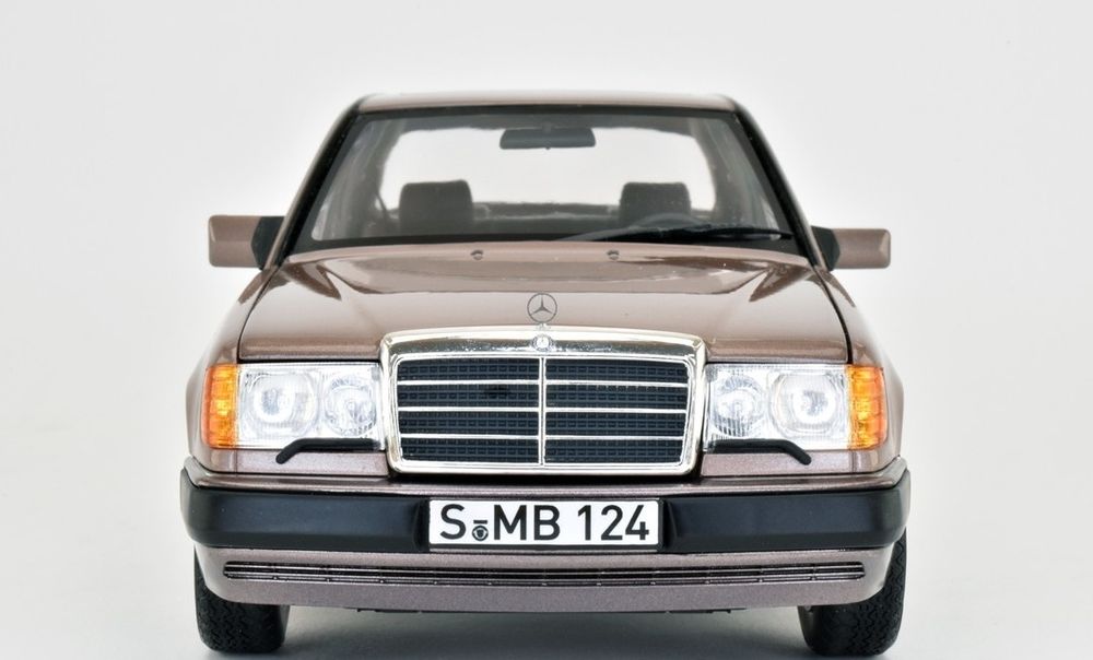 Масштабные модели 1/18