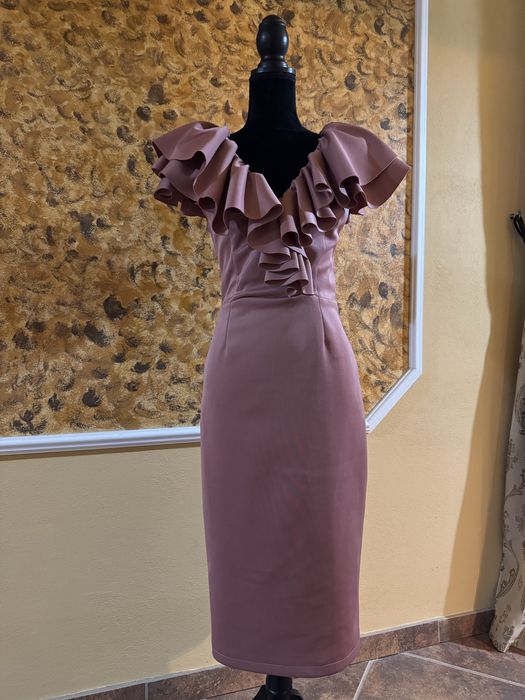 Rochie midi realizata la comanda