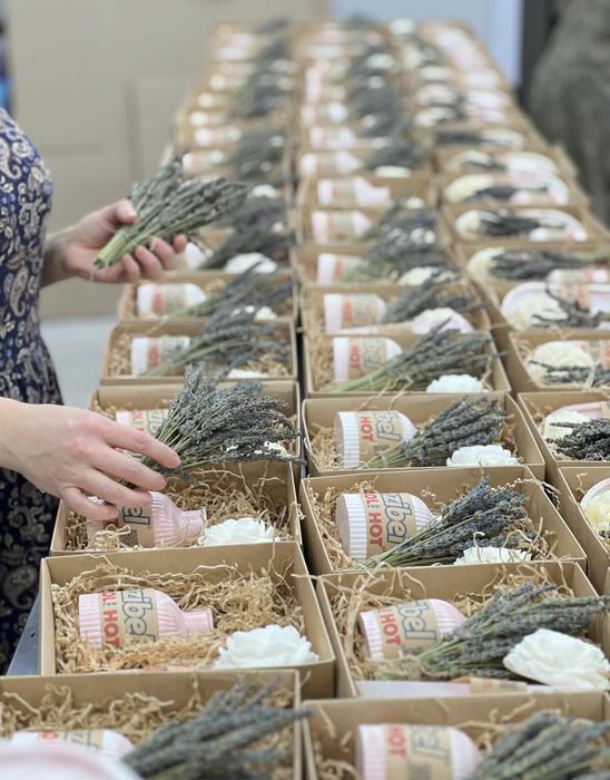 Корпоративные подарки на 8 марта .Подарочные боксы Ташкент