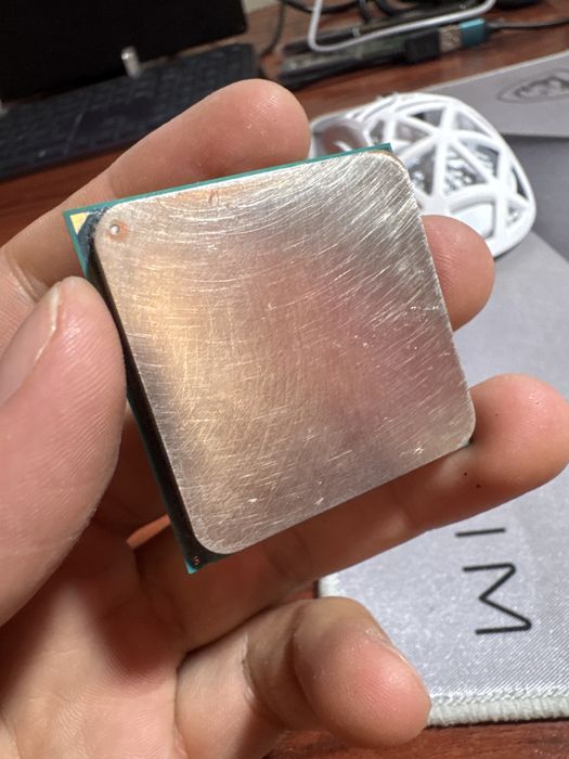 Ryzen 1600X. 4000 mhz разгон идет, холодный.