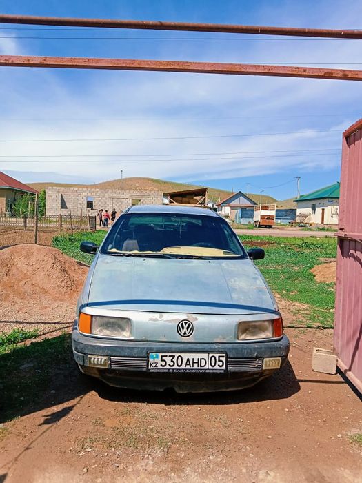 Volkswagen Passat B3