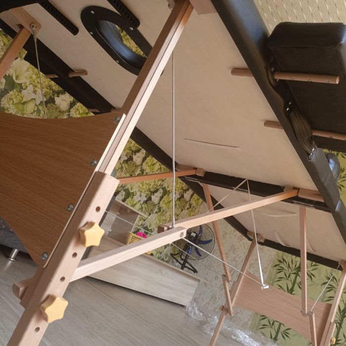 Массажная кушетка