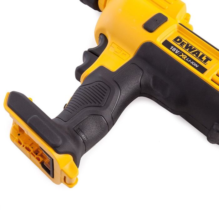 Акумулаторен пистолет за силикон DeWALT DCE580N 18V XR