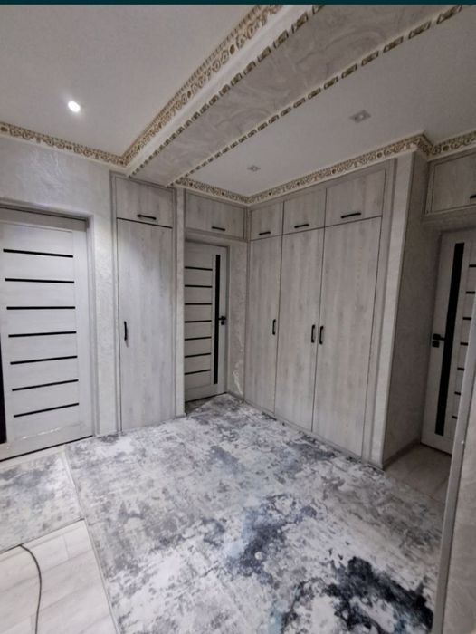 Продаётся 4/2/4 Юнусабад 7 квл, кирпич, 96м2
