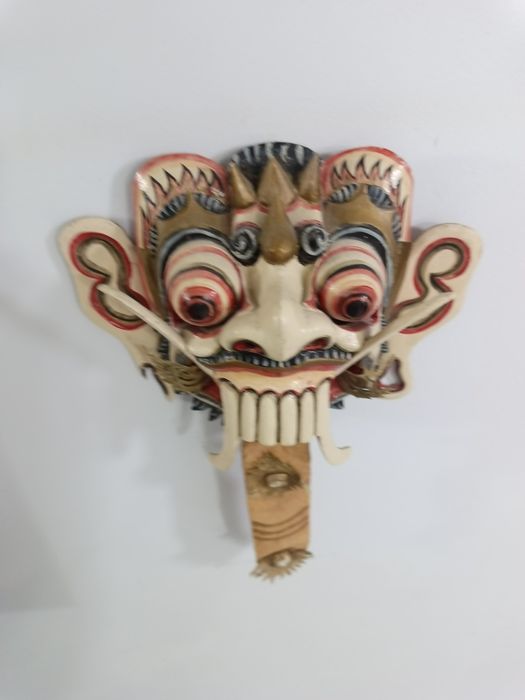 балийска маска баронг – символ на защита и духовна сила