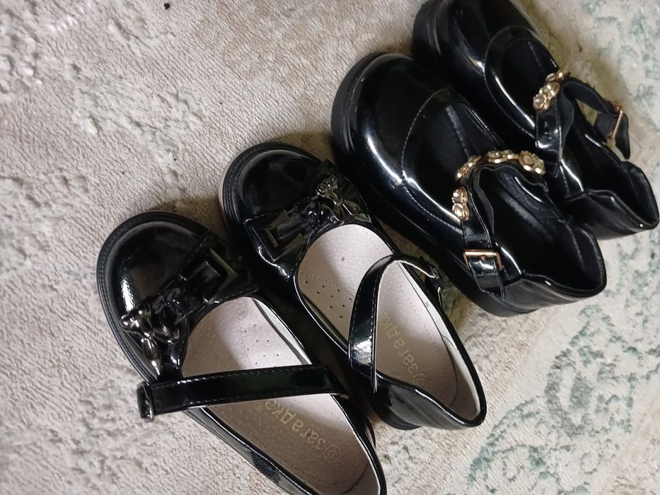 Екі туфли 2000 тг