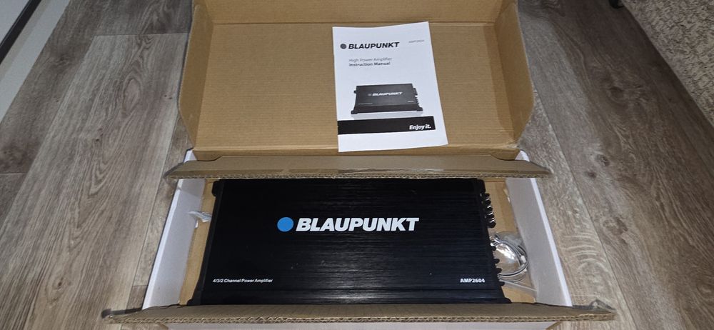 Усилитель автомобильный