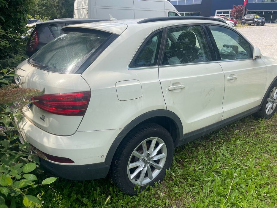Audi Q3 2.0TDI 177 S-Tronic CFG