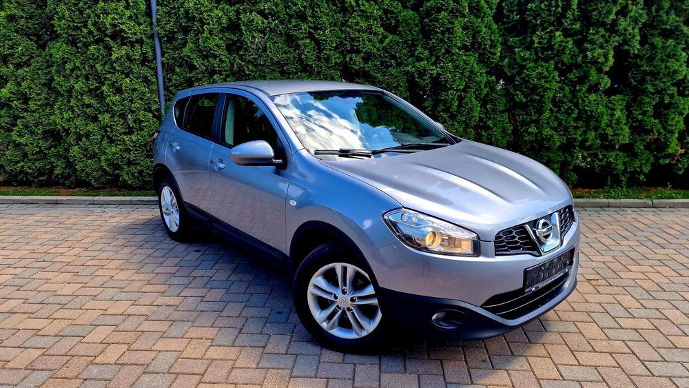 Nissan Qashqai 2.0 dCi 150 CP 4WD / 4x4  Unic Proprietar