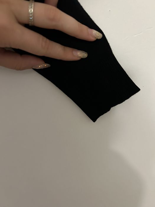 Pulover negru cu paiete