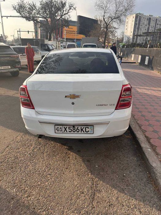 Cobalt 4-позиция сотилади 27 600 км пробег