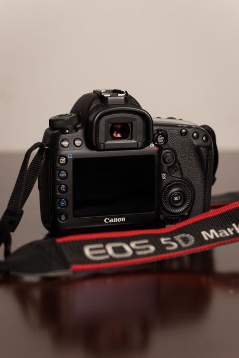 Canon 5D mark IV