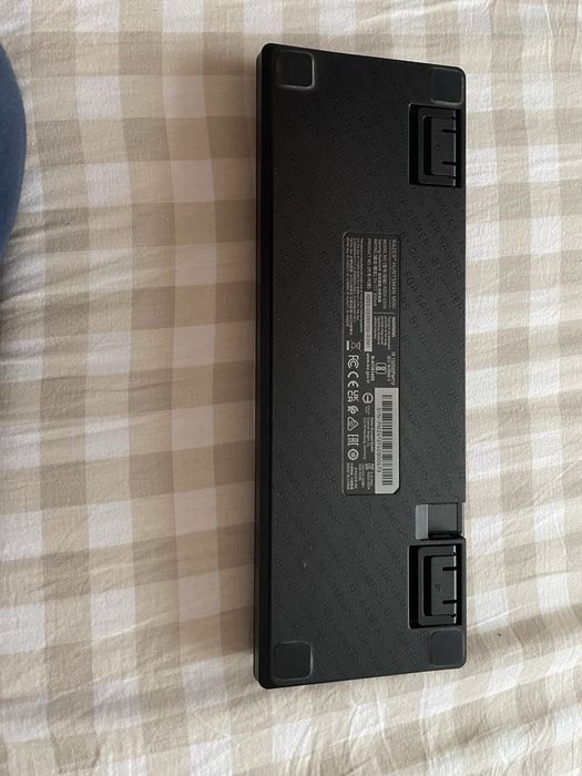 Tastatura razer hunstman mini