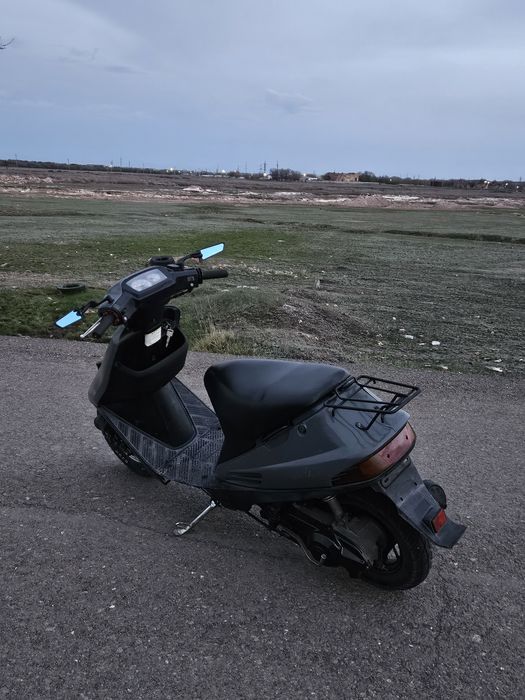Suzuki address v100