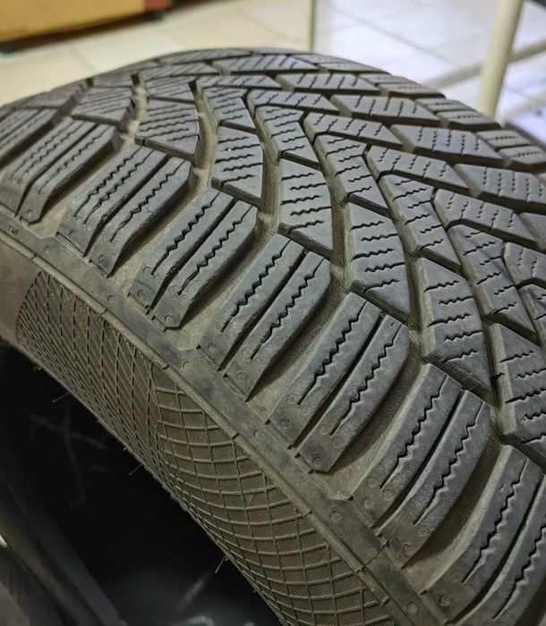 Зимни гуми Continental 215/55 R16