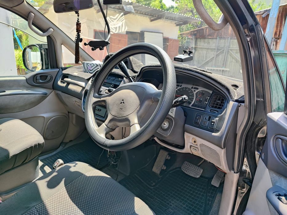 Продам Митсубиси Делику булка