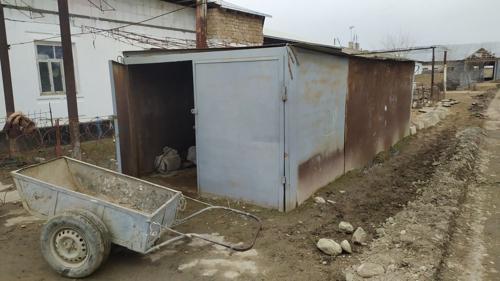 Temir CCCP listlari  40.kvadrat bor sotiladi.