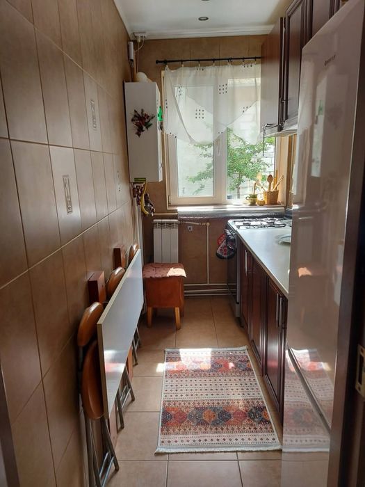Inchiriez apartament Câmpina