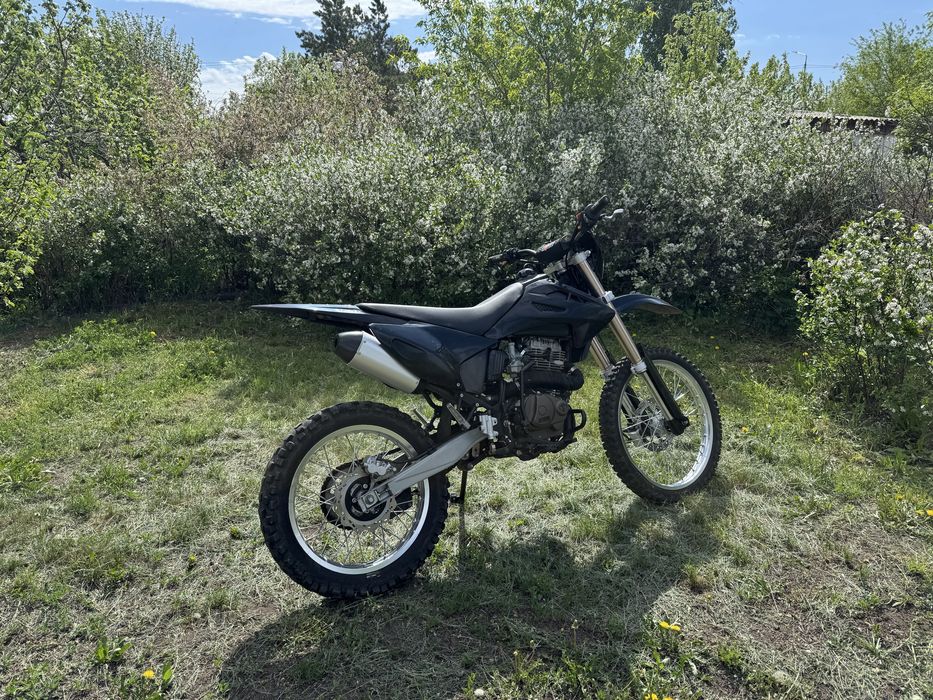продам эндуро 250куб