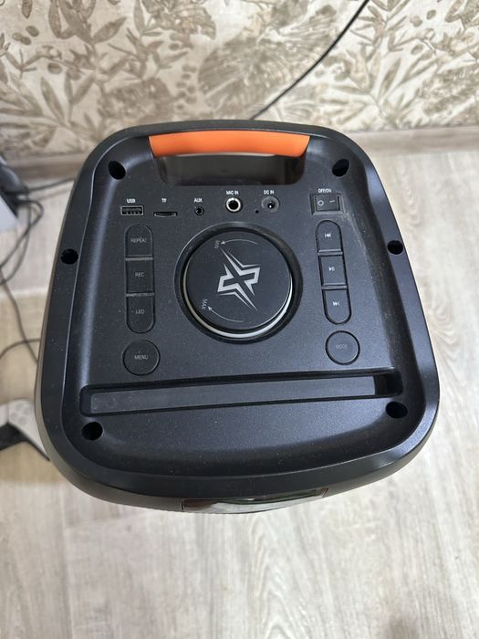 Продаю колонку X bass