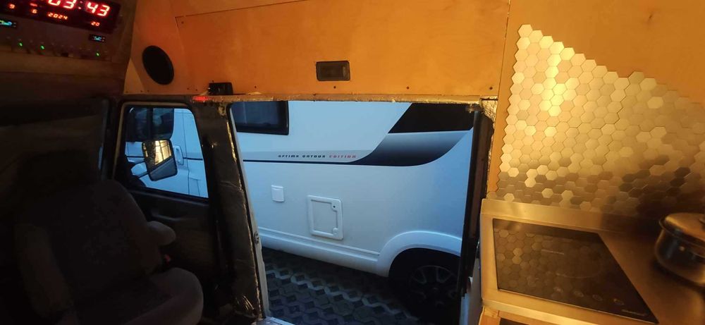 Iveco Daily 35-10 Stealth Camper/кемпер